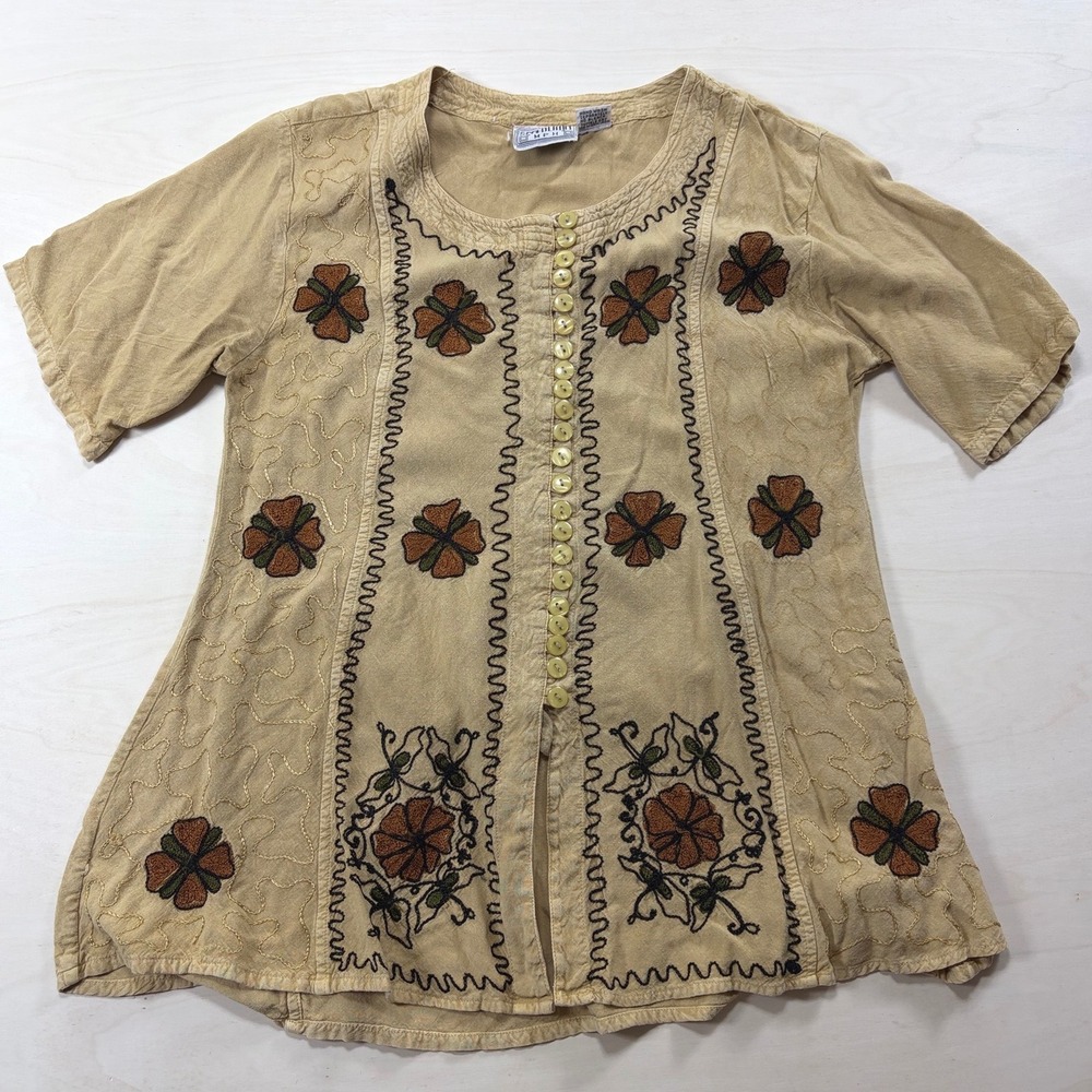 Vintage Speed Limit MPH Tan Floral Embroidered Button Down Top India Rayon L